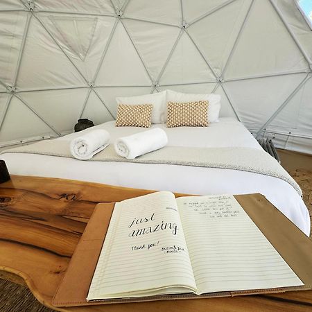 Little Beach Resort Four Mile Creek Екстериор снимка